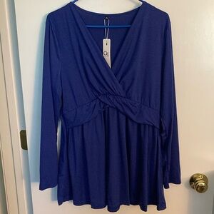 OE Ouges XL, Womens Purple V Neck Top